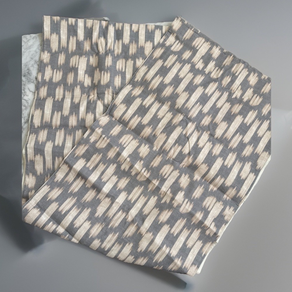 Pottery Barn Chambray Blue/ Ivory Ikat Table Runner 18x108